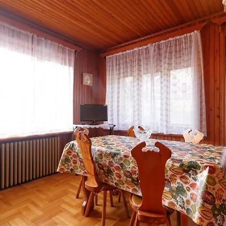 Diana Apartmán *