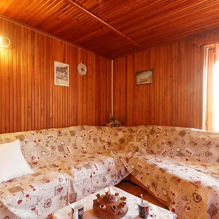 Diana Apartment